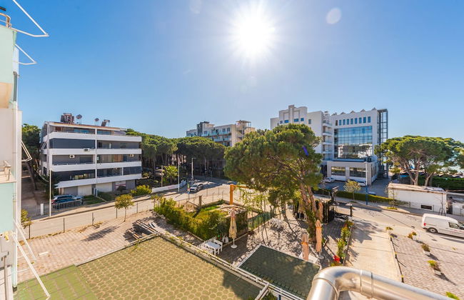 Wave Seaside Apartment - Photo 36