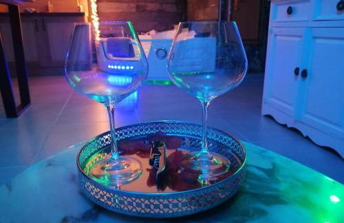 Romantisme et glamour 2 avec spa , clim et jardin - Foto 30