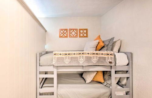 Red River Retreat Walk to Lifts, Mtn Views! - Foto 18