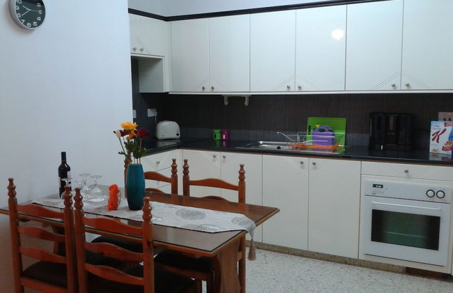 Elenapa Holiday Apartments - Foto 18