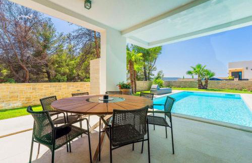 Villa Four Seasons Seaside B with heated pool and jacuzzi, Zadar - Foto 49