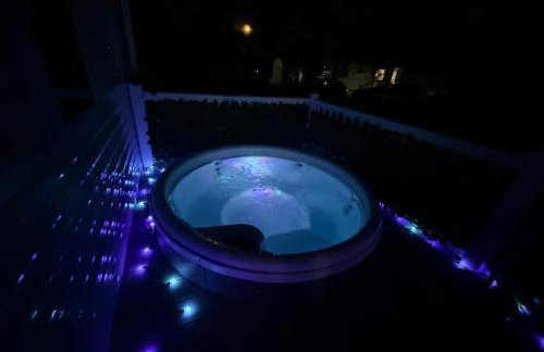 LuxeHaven at Tattershall Lakes Park with Hot Tub - Foto 11