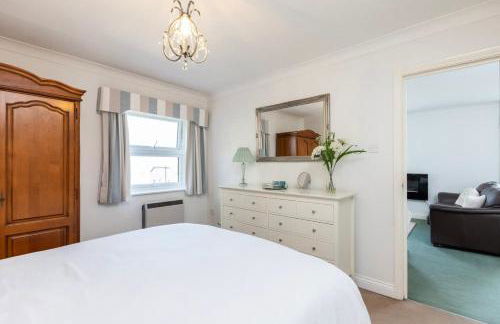 Fabulous High Street Townhouse With Stunning Views & Parking at 'Eagles Nest' - Foto 18