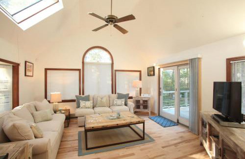 Cape Escape Chatham 5 Star Beach Chic 5 Min Walk to Beach-Newly Renovated Private Retreat AC - Foto 4