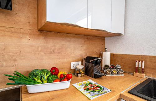 Villa Kadena - Luxury Seaside Villa with Private Heated Pool - Photo 21