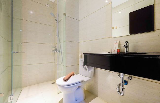 Minimalist Style Studio Brooklyn Apartment near IKEA Alam Sutera - Foto 23