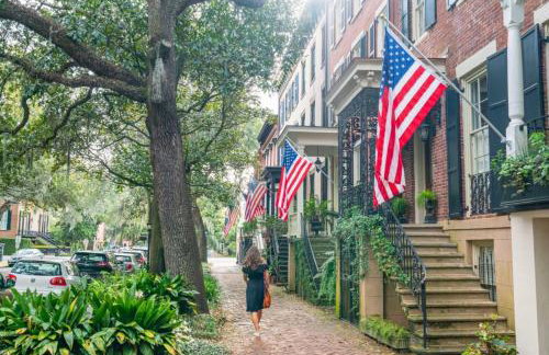 Walk Score 90!!-Historic Downtown District-2 Blocks to Famous Forsyth Park-FREE Private Parking-Huge Private Patio - Foto 19