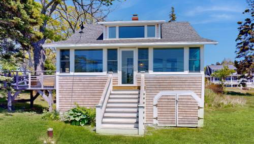 Ocean Point Colony House - Photo 2