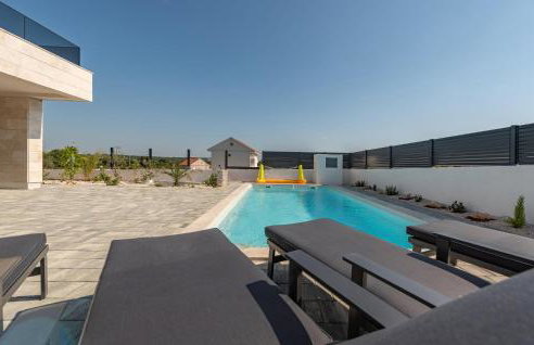 4 Bedroom Cozy Home In Poljica Brig - Foto 12