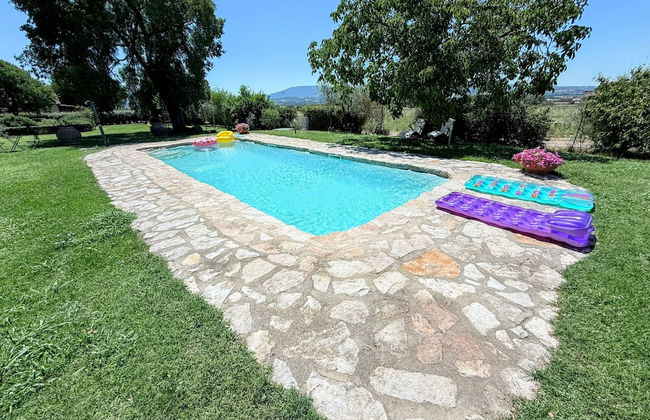 Spoleto Biofarm-sleeps 8 Guests-salt Water Pool-beautiful-exclusively Yours-wifi - Photo 49