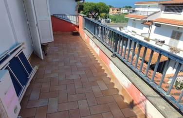 Villino con giardino a 10 minuti a piedi dalla spiaggia e vicino a Roma - Foto 19