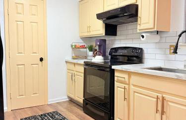 The Valors cottage a cozy, warm, welcoming Escape - Photo 14