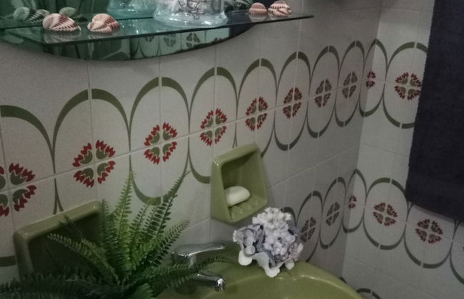 Top Floor Cozy Apartment near Beach - Foto 11