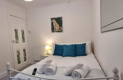 Contractor Base - Flexible Parking - Smart TVs in Rooms - Photo 8