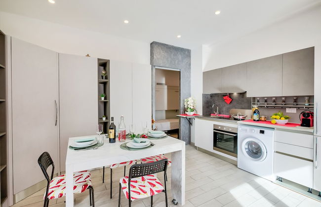 Serafina Beach House - Photo 6