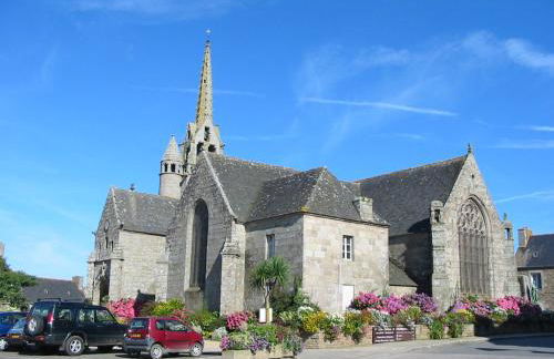 En Bretagne, villa de 2 à 8 pers , meublé de tourisme 3 étoiles nichée dans un écrin de verdure à 2500m de la plage - Foto 18