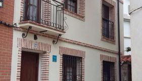 La plazuela Navaluenga - Photo 2