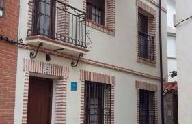 La plazuela Navaluenga - Photo 2