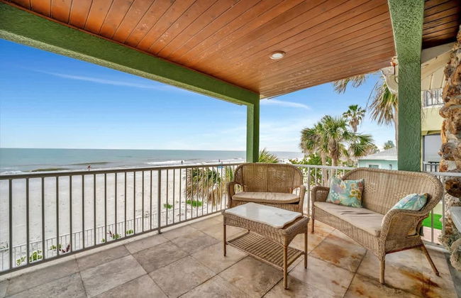 Stones Throw Beachfront Premier Suite 4 Views - Foto 36
