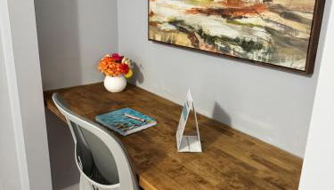 Cozy Room by Hofstra University - Photo 2