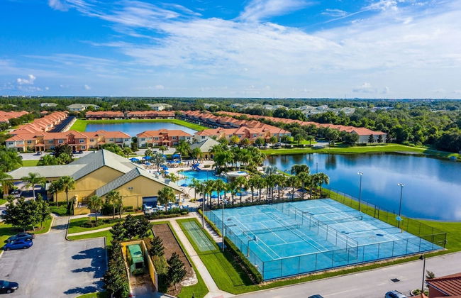 Special Offer Stunning TownHome With Private Pool close to Disney 8960PP - Foto 55