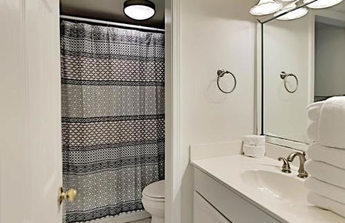 Gulf Winds by Southern Vacation Rentals - Photo 10