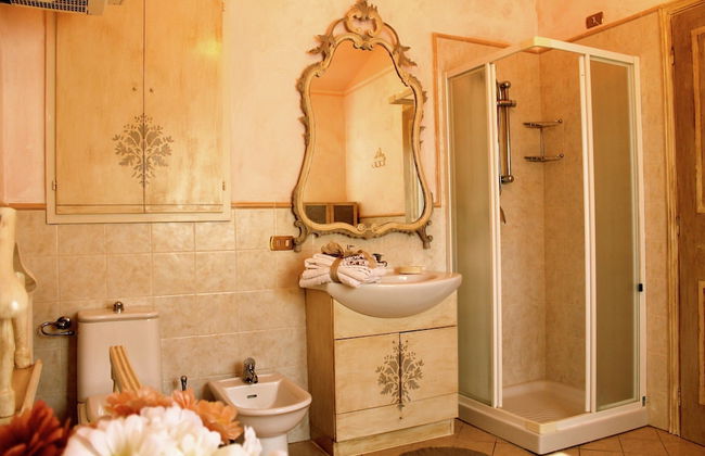 Villa in Montecarlo With Pool and Scenic Views - Foto 12