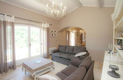 Villa in Provence with Infinity Pool - Foto 2