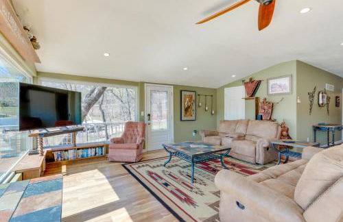 Waterfront Lake of the Ozarks Home with Private Dock - Foto 4