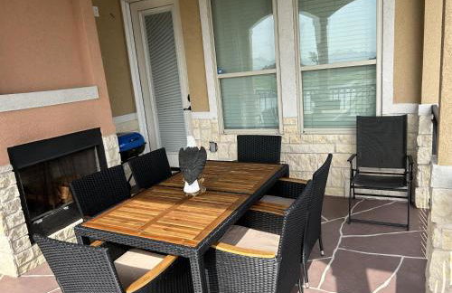 Charming 2 Story Retreat home - Foto 15