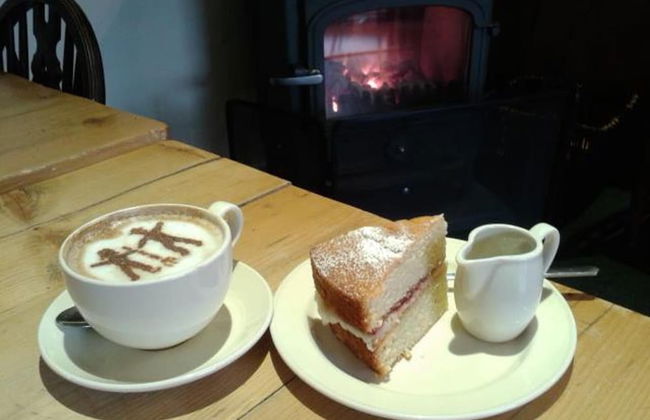 Mongolian Yurts Fordhall Organic Farm - Photo 6