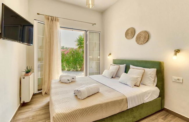 Scenic Villa in Pigadakia With Private Pool - Foto 3