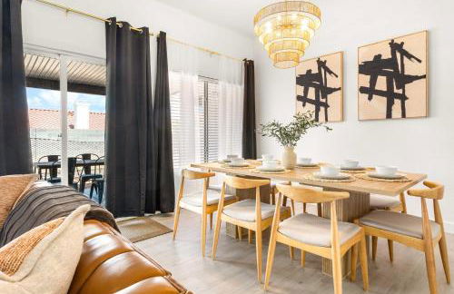 Spacious 5 Bedroom House with Heated Pool and Jacuzzi - Foto 13