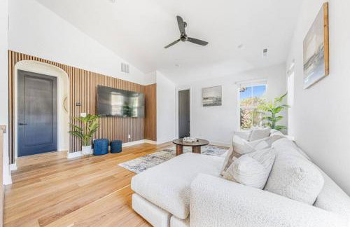 Modern 4BR Uptown Oasis! - Foto 20