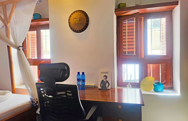 Seafarers Loft - Photo 9