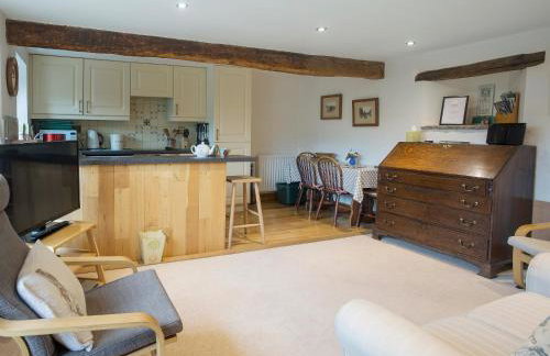 Castle House Cottage - Photo 3