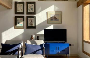 Stylish Barn with Meadow Views & Brookside Garden - Foto 14