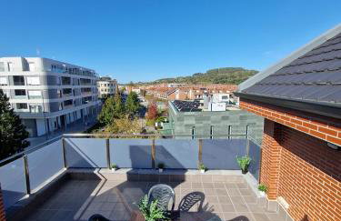 NUEVO DÚPLEX con TERRAZA cerca de PLAYA y METRO con PARKING PRIVADO - Foto 1