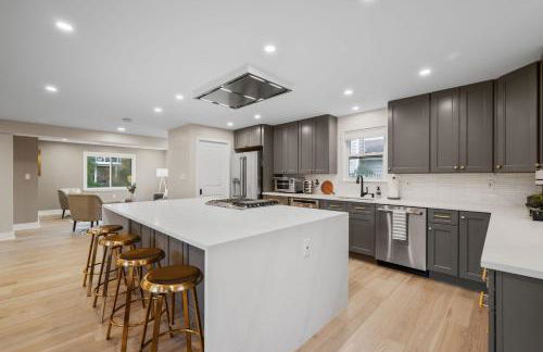 Tysons LUXE 6BR Modern and Spacious - Foto 13