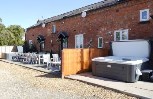 The Shakespeare Lodge - Sleeps up to 12 - 2 HOT TUBS - Foto 7