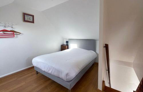 La Mésange parking & jardin privés - Foto 18