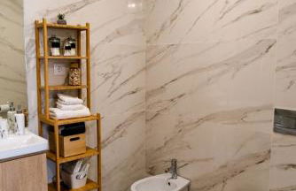 Modern apartment with balcony and free parking - Foto 18