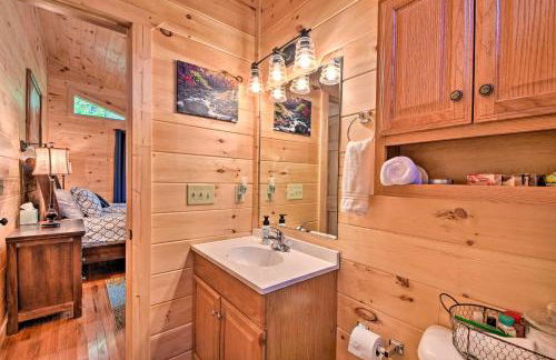 Custom Mtn Cabin by HikingandMotorcycle Routes! - Foto 17