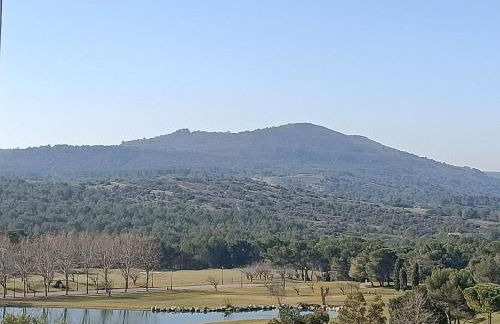 Appartement vue panoramique au domaine et golf de pont royal - Foto 47