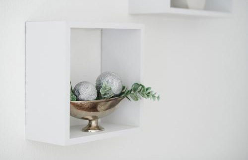 Stilvolles Apartment ruhig, 24-7 Self-Check in, WLAN top, Parkplatz an der Strasse, Bushaltestelle vor Haus - Foto 5