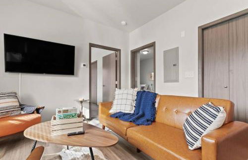 New 2 Bed 2 Bath Near Perry District and DT - Foto 19