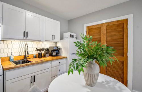 Elegant & Fully Equipped Studio With Gated Parking - Foto 8