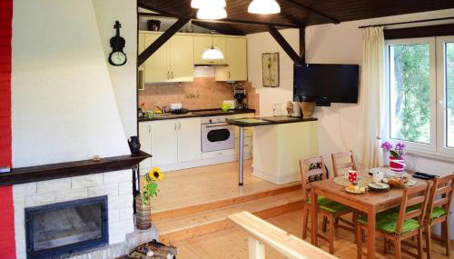 Lakeside holiday home with private garden - Foto 4