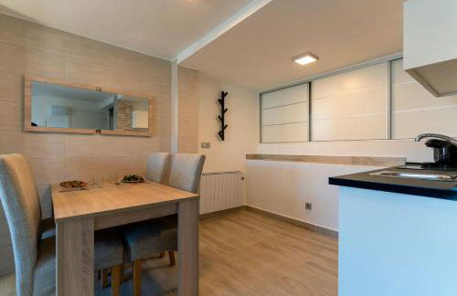 rentafive - Vistas al mar - Chalet - 2 Terrazas - Foto 5