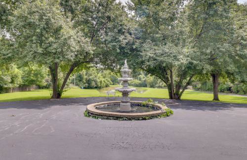 'Hidden Paradise' on 5 Acres w/ Hot Tub & Deck! - Foto 52